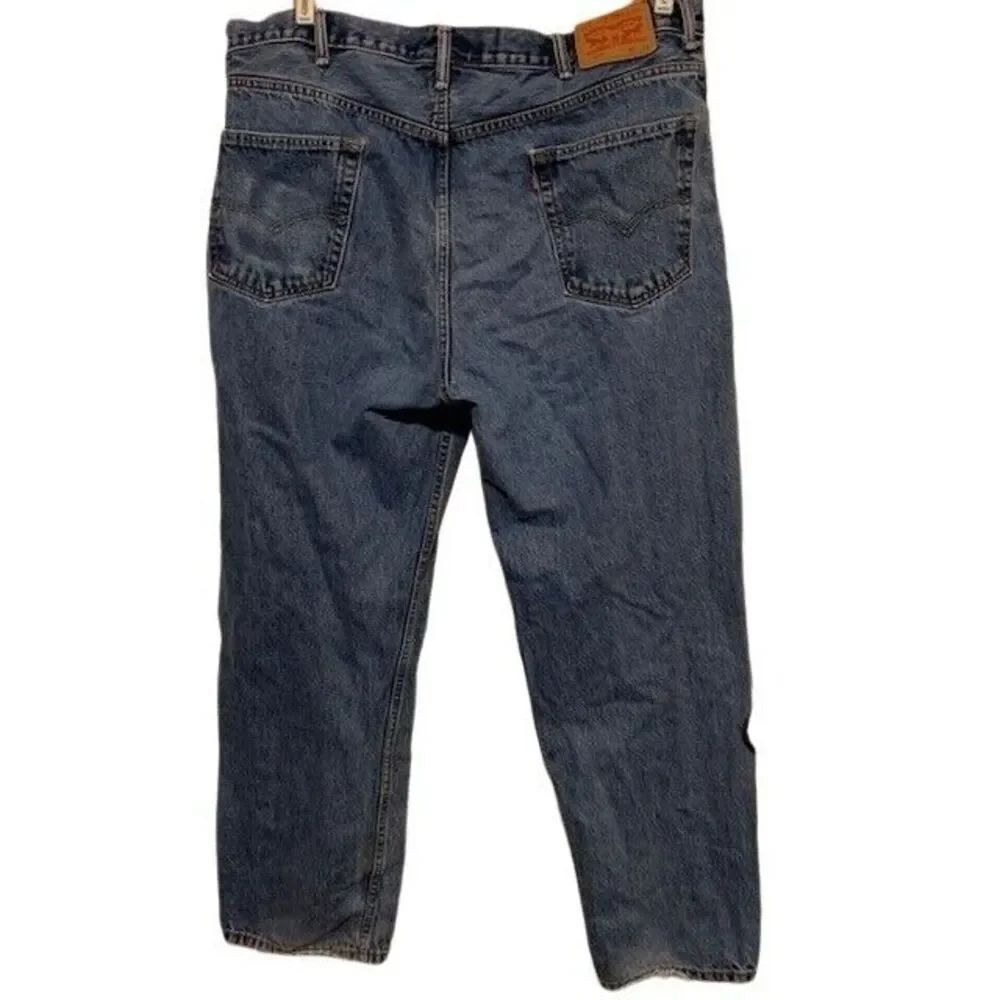 LEVI'S 550 RELAXED SIZE 42X32 JEANS